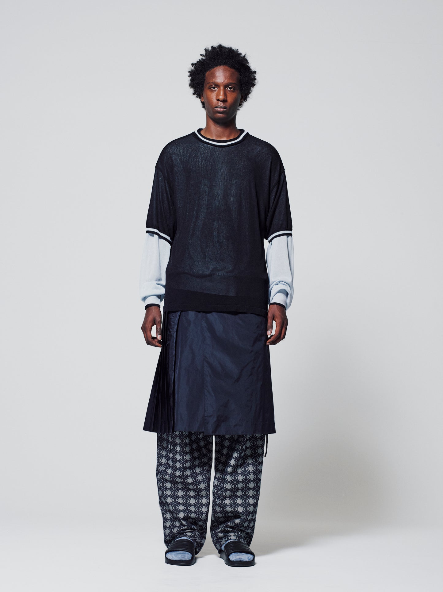 PLEATED SKIRT