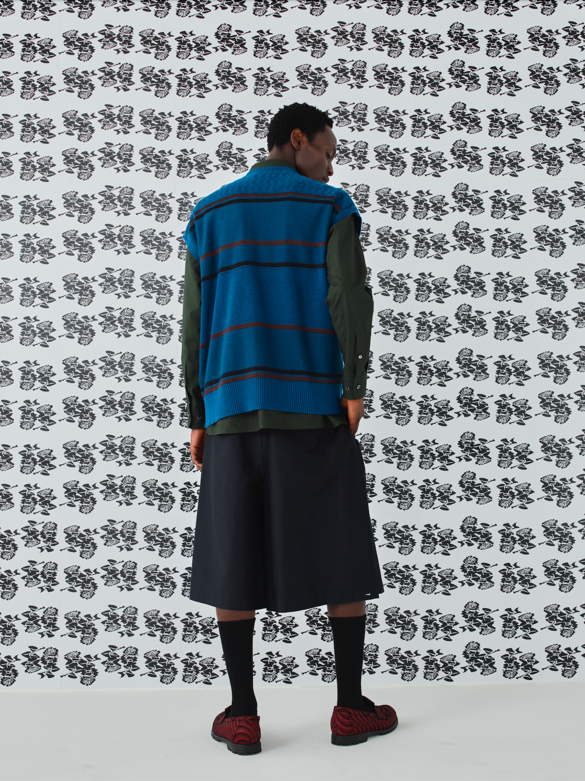 COLOUR TONE KNIT VEST