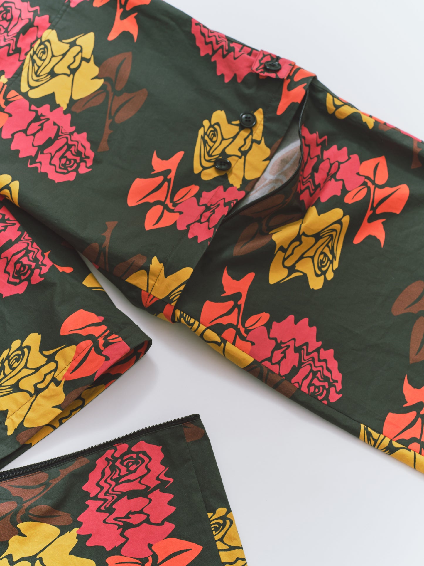 FANTASISTA FLOWER PANTS